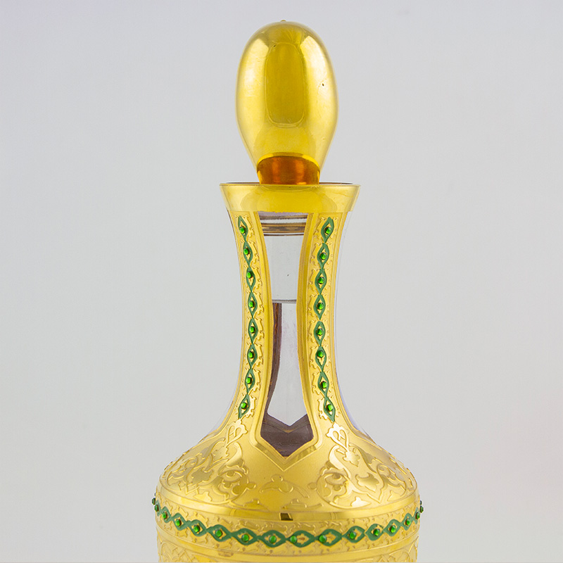 Kristal Taşlı Altın Yaldızlı Vazo